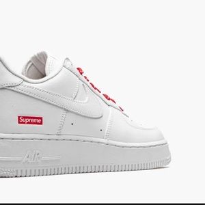 Sneakers Air Force 1 low supreme